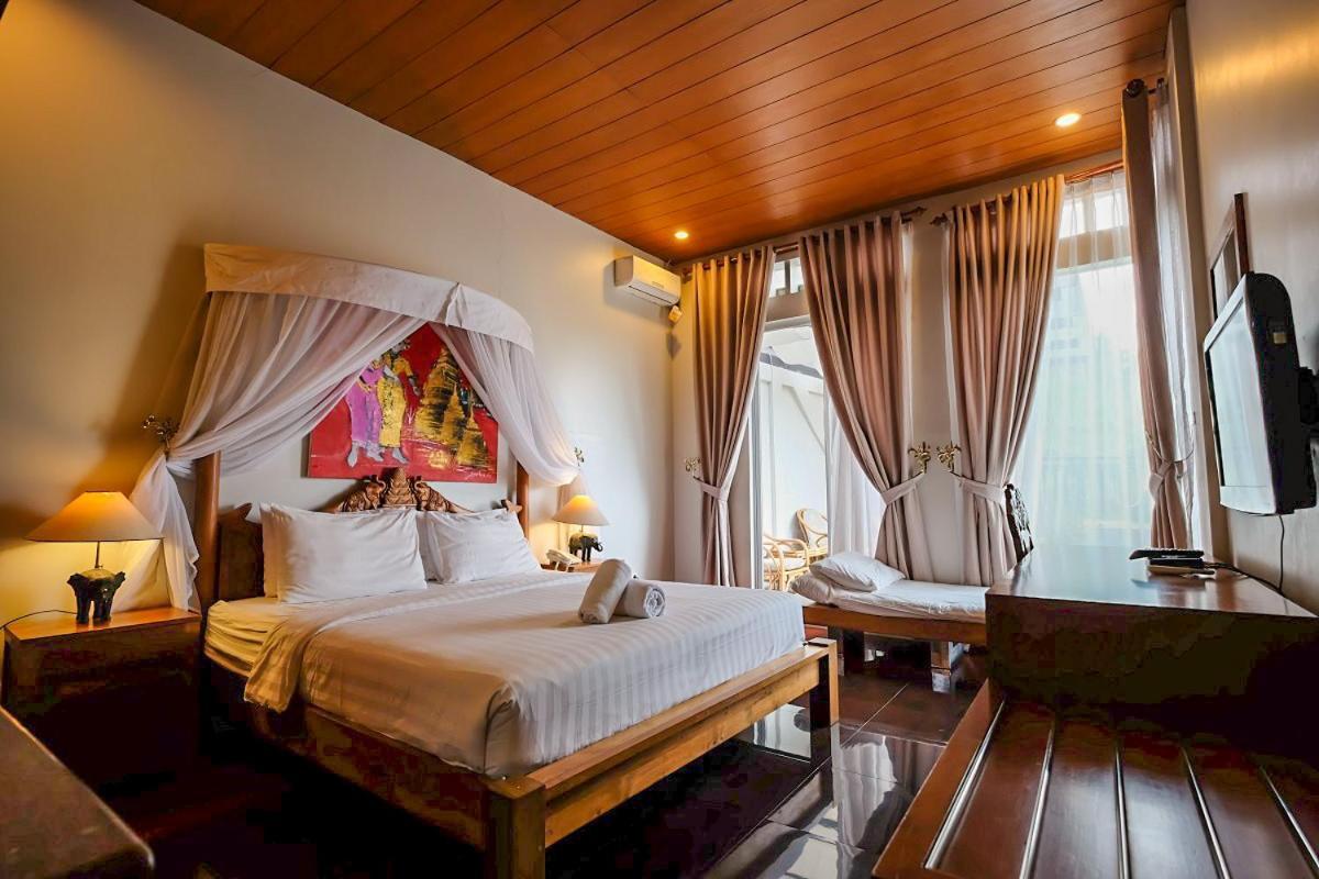 Rumah Stroberi Organic Farm & Family Lodge Лембанг Экстерьер фото